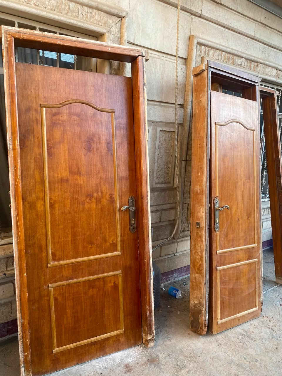 سلام عليكم عدد 2بيبان مع الجرجوبه +جرجوبه نظيفات كلش صاج ثقيل مكان بغداد ***********
