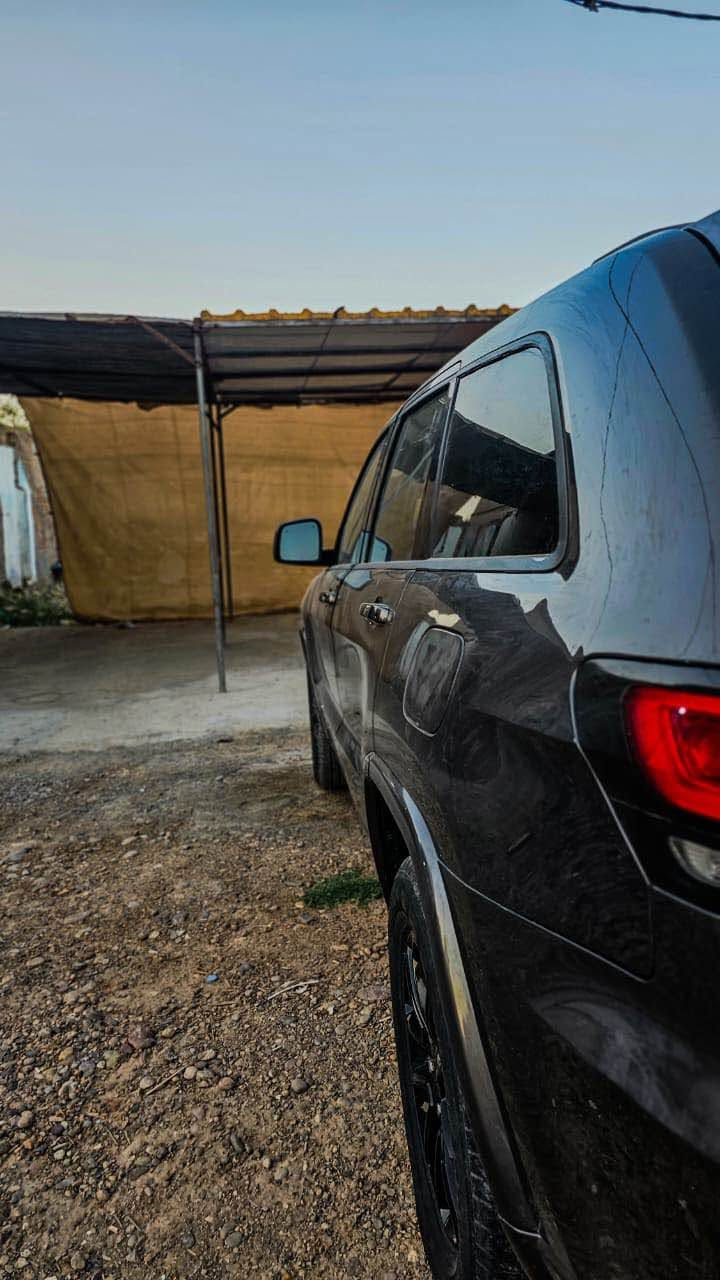 سلام عليكم جيب لاريدو 4,×4 للبيع 2021 تحكم ستيرن كشنات جلد
تبريد قطعتين ميكانيك خير من الله 
تشغيل عن بعد حادثها جاملغ أيسر مصبوغ وباب السائق مبدل بدون دواخل 
رقم السياره سليمانيه تحويل وكاله بكيفك السعر شدتين  وبي مجال 
ماشيه ٨٧ ميل
*********** طوز, صلاح الدين
