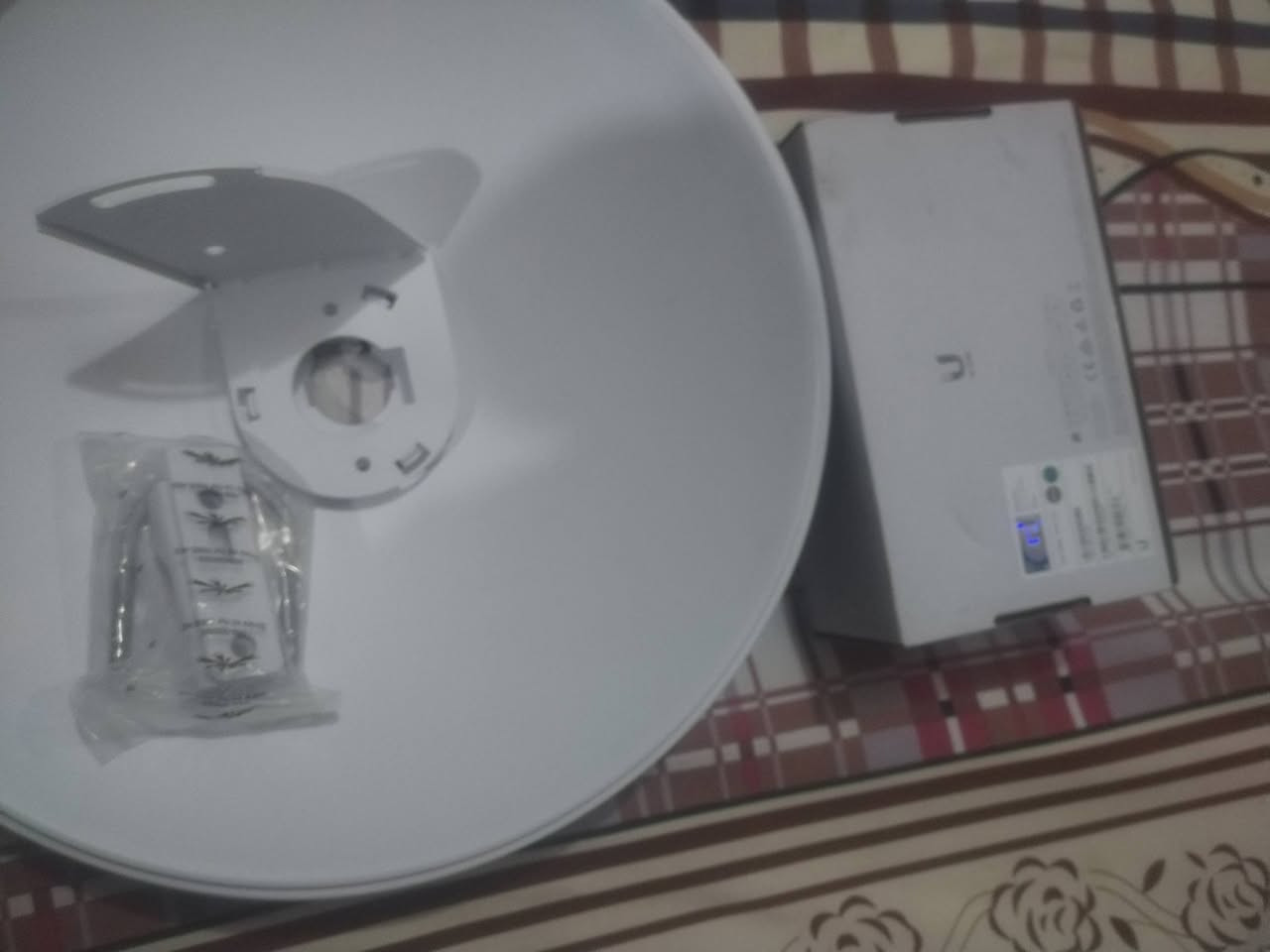 اخوان منظومه انترنيت كامله للبيع جديده وليس مستعمله الشراي يتصل لو عالفيس لو عالواتساب ***********
