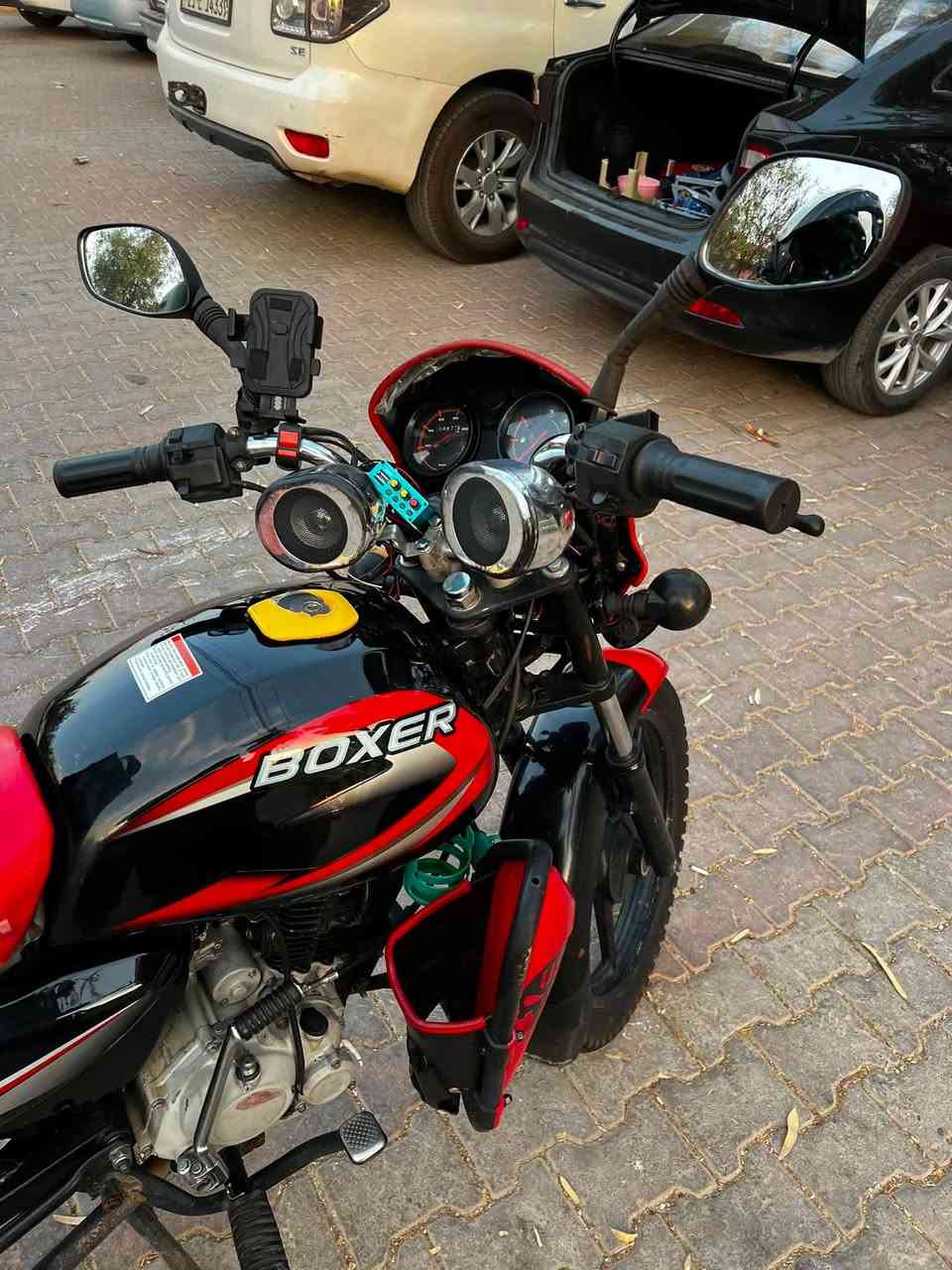 بوكسر ٢٢ طالع ب ٢٣  مرقم  نضافه مثل ما موجود بصوره مكاني كركوك  للاستفسار خاص او على هذه الرقم ***********
