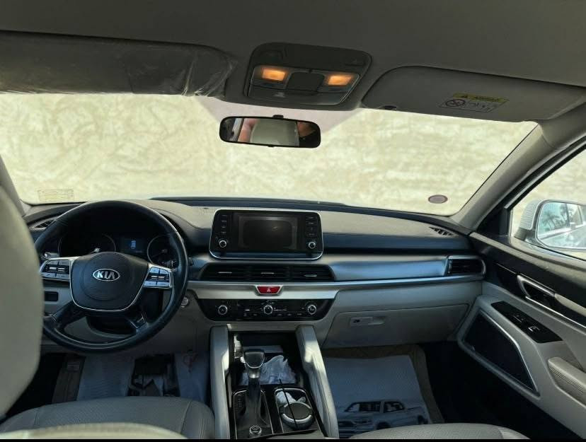 السلام عليكم
كيا تيلورايد خليجي 2020 للبيع
فئة LX 
3800gdi محرك
لون أبيض رقم بغداد
مقاعد جلد سبعة راكب
كاميرا خلفية وحساس
السيارة فيها ضرر
الجاملغ الامامي الآيمن مصبوع ومصلح آثر طخت ستوتة وكذلك الباب الأمامي الأيمن والجاملغ الخلفي الأيمن بسبب شخووط عميقة (وليس حادث تصادم ).
السعر مناسب  مكاني بغداد
للاستفسار على هذا الرقم ***********اتصال أو واتساب
