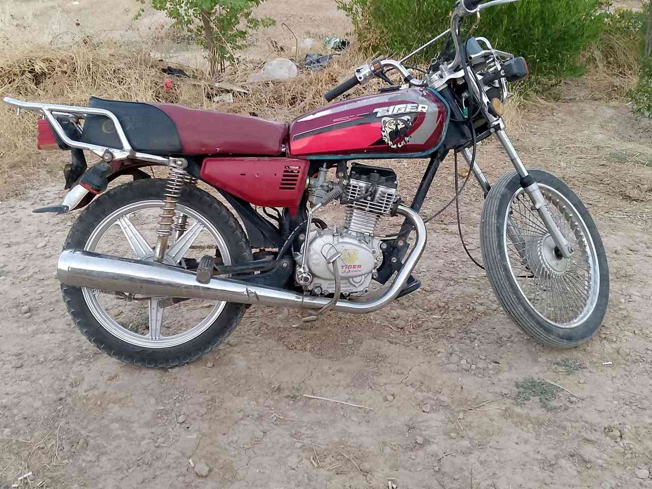سلام عليكم تايگر موديل 2019وزن ثقيل محرك معمر بستم ولفات فقط كهربائيات شغاله اشاير شغالة باتري جديد موطور نضيف حيل المكان قاطع السبعاوين الاستفسار اتصال ***********
