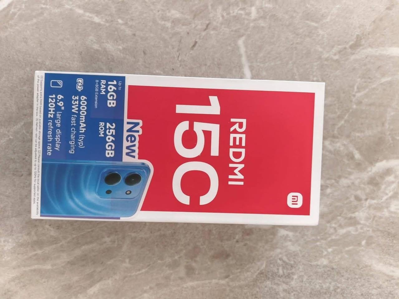 السلام عليكم 
للبيع موبايل Redmi 15C

ذاكرة التخزين الداخلية (ROM): 256 جيجابايت  
الذاكرة العشوائية (RAM): تصل إلى 16 جيجابايت (8 جيجابايت فعلية + 8 جيجابايت توسعة إضافية)  
الشاشة: شاشة كبيرة بحجم 6.9 بوصة تدعم معدل تحديث 120 هرتز  
البطارية والشحن: بطارية ضخمة بسعة 6000 مللي أمبير تدعم الشحن السريع بقدرة 33 واط  
نظام التشغيل: نظام Android 15 مع واجهة Xiaomi
دبل سيم كارت 
مع لزكه شاشه
كفر
شاحنه الجهاز
كارتونه الجهاز  
بغداد 9 كويريش
***********
السعر خاص
