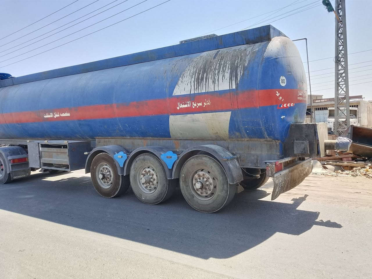 تانكي صهريج للبيع تخم تاير جاهز الشغل كامل الشغل رقم الموبايل ***********او *********** العنوان بغداد جرف نداف معرض المصطفى بادارة حبيب العكيلي سعر 40 ورقه
