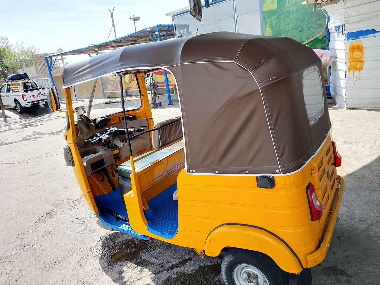 تكتك للبيع بغداد 20219
ب7ملاين وبيها مجال حك جية 
***********
