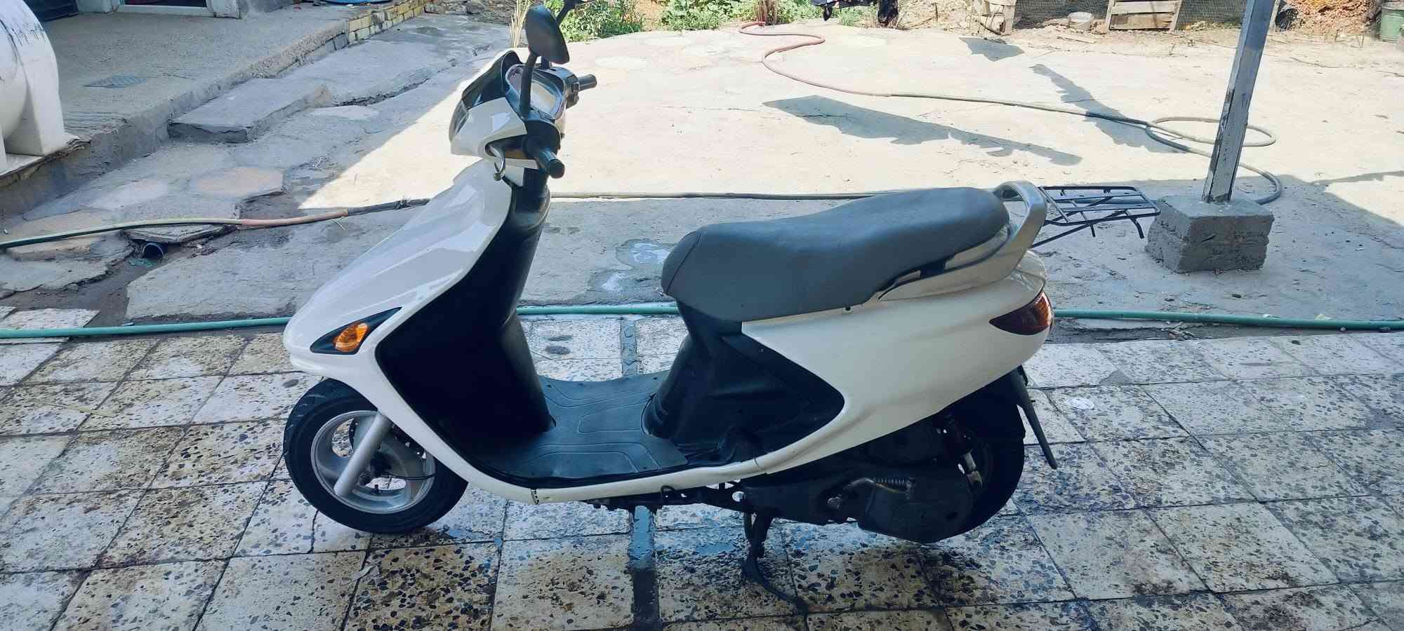 للبيع
دراجه فراشه حاويه
مكفوله من الفتح المحرك
كفر تجاري
كهربائيات كلها شغاله نكره سلف
سعر 750
مكان القرنه
***********
