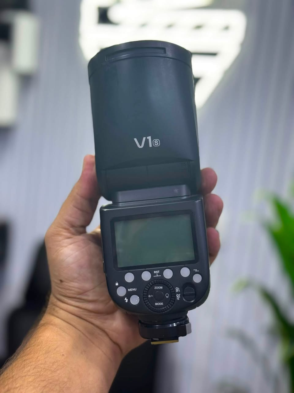 جودوكس V1s • فلاش لسوني • مستعمل ٩٥٪