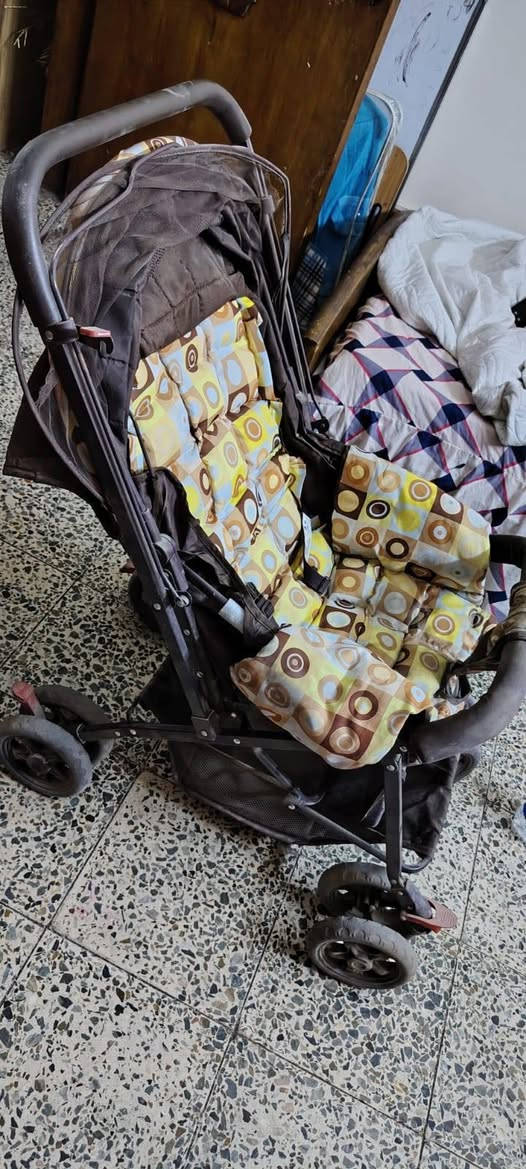 كرسي سيارة طفل
جربايه
حماله عدد 2
عربانه
السعر كلهن 30 الف بدون عمله
العنوان بغداد ساحة الأندلس شارع النظال
الرقم *********** واتس
