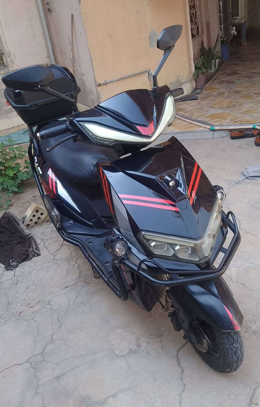 السلام عليكم
سكنس شبح مدرع 2025 
318
موطور جديد عله وضع الشركه 
بطاريات يقرن 9 وفوك 
نظام R
نظام P
بصمه تشغيل عدد 2 
موطور بعده عله وضع الشركه 
عقل و ملف كله وضع شركه 

المكان/ فلوجه حي نزال قرب جامع التقوئ 
السعر/ 700 وبي مجال حك الجيه 
الاستفسار/ ***********
