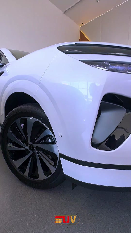 سيليون 06 موديل 2025🔥🚘 لمعرفة السعر اكتب كلمة "بي واي دي" في التعليقات!! . لمعرفة أسعار وتحديثات السيارات يومياً قوموا بمتابعة قناتنا على واتس اب!!: https://whatsapp.com/channel/0029VbCFD3UEgGfSYKrGN70q . للمزيد من التفاصيل الاتصال على الارقام ‏🙋‍♂️☎️ *********** 📞 *********** ‎ . ‏‎العنوان📍 الفرع الأول : زيونة - مقابل ملعب الشعب - مجاور محطة وقود المثنى⛽️ استخدم Waze للقيادة إلى شارع مثنى الشيباني, Baghdad - زيونة: https://waze.com/ul/hsvzte4qx1 . 📍 الفرع الثاني : المنصور _ حي الاندلس _ شارع دور السود استخدم Waze للقيادة إلى Baghdad - المنصور: https://waze.com/ul/hsvzt8f8zb

