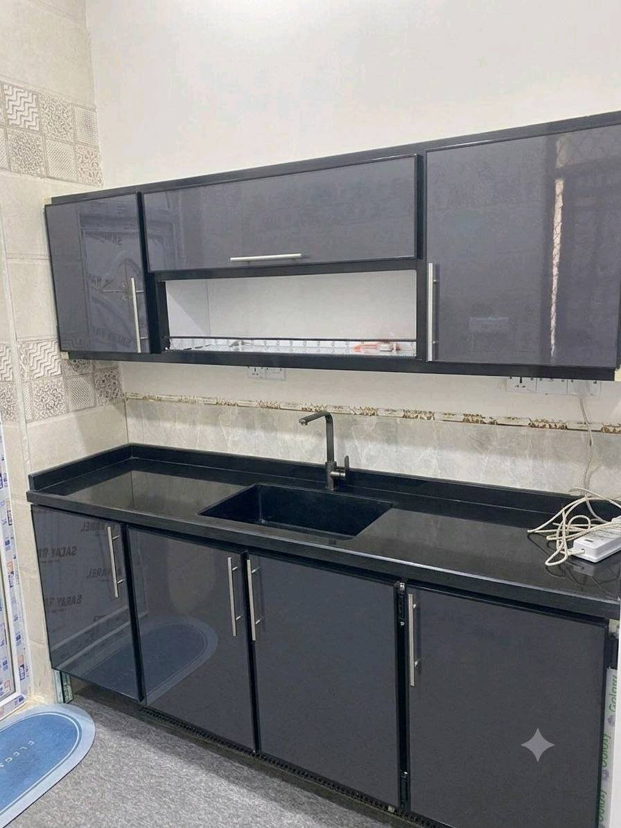 سنك مع ملحق مترين 
داخل بليت يكون بليت سعودي 

سعر 380 الف#بغداديات #كاونترات خشب #خشب #محافظات #mdf #مناسب #راقي #كربلاء #نجف #بصره #ناصريه