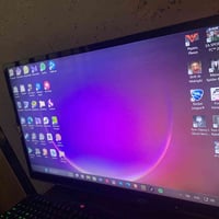شاشة للبيع 🖥️SONY  حجم ٣٢ ٦٠ هرتز بيهه تحكم بالألوان 🎨 وبيهه سماعات ست...