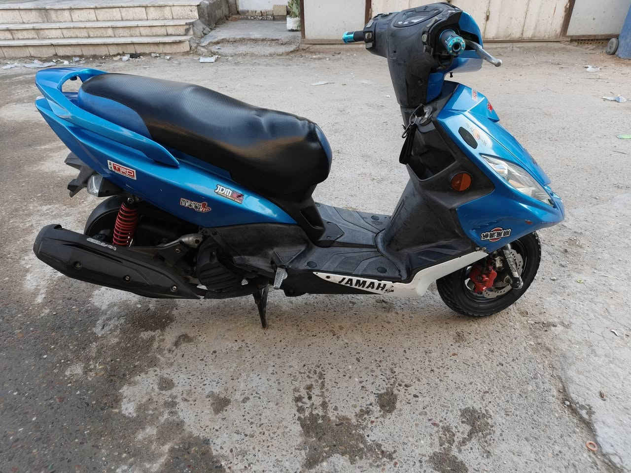 جيتي آر للبيع دراجه بحالت الوكاله سعر مليون 50 مكان شعب  حي اور رقم ***********
