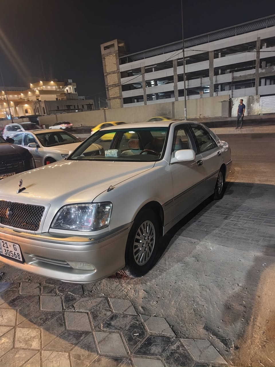 تحية طيبة للجميع
للبيع تيوتا كروان ملكة مديل 2002 مكفولة من الكص  سليمانية إنكليزي شرط التحويل

مواصفاتها السياره

✅ اصل عادي

✅مكينه ديفور الجبير   

✅شاصي 71

✅3دكم  

بردة خلفية

✅كشن كهرباء

✅تحكمات خلفية 

✅جام كهرباء 

✅ويل حصيرة

✅تخم تاير جديد  

 

✅سبير + عده كاملة 

✅تبريد ثلج سلبت

رقم سليمانية إنكليزي شرط التحويل

للاتصال على الرقم *********** مكانها بغداد
