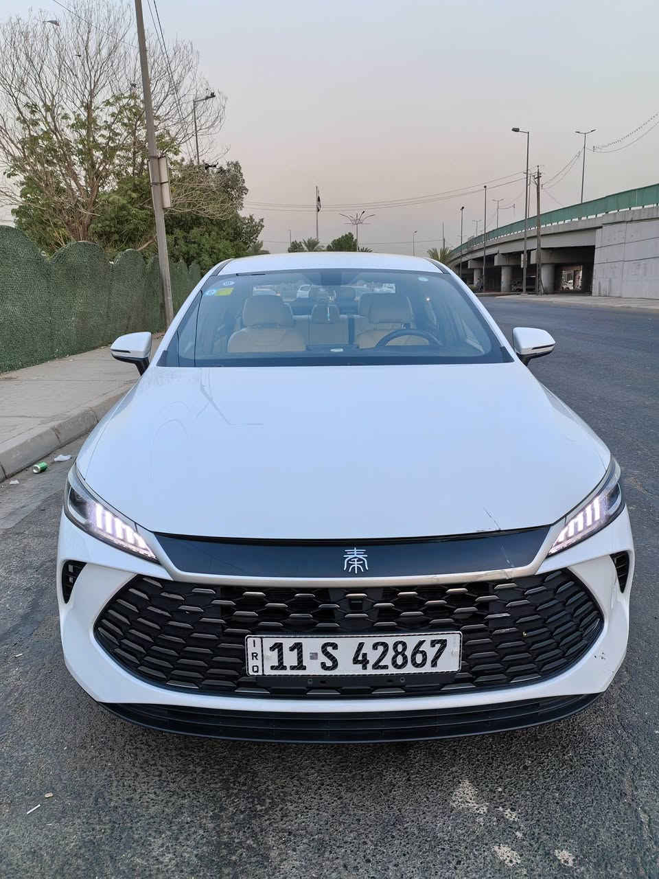 بي واي دي كن بلاس بيها بارد بل بنيد الباقي مكفول بسمي رقم بغداد السياره مواصفاتها معروفه داخل ابيض بصمه و كارت السعر 19.250 بيها مجال شي بصيط ***********
