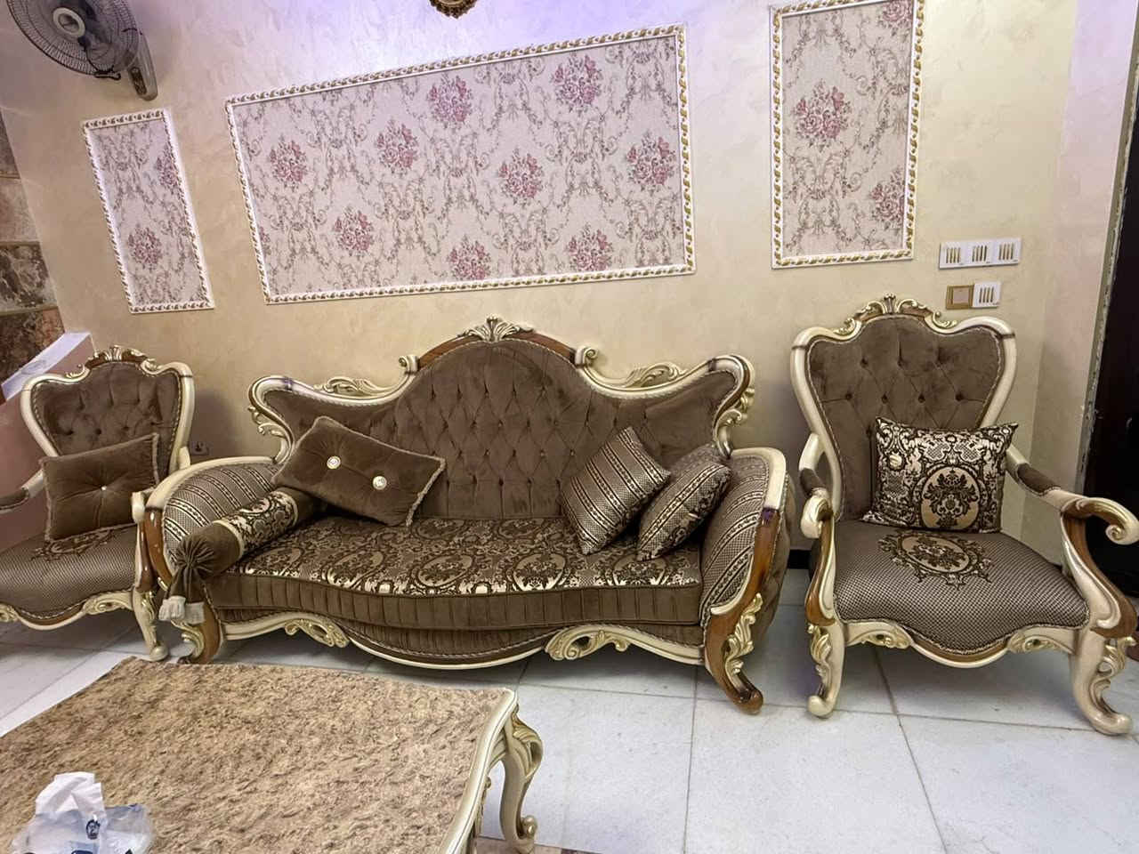 ٢قطع • جديد • العروبه