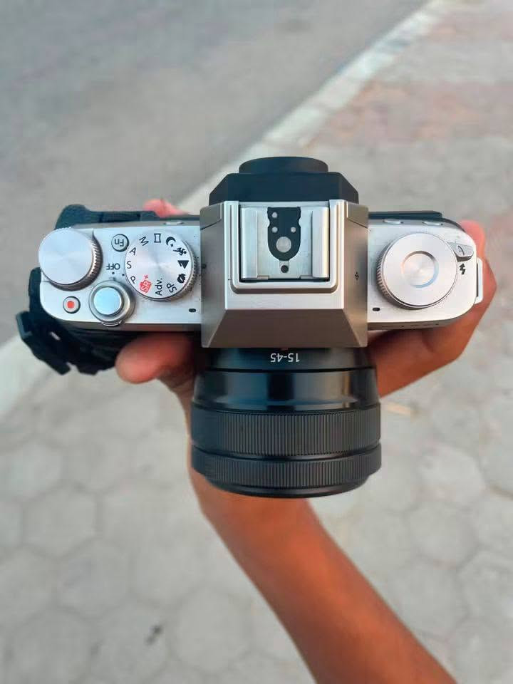 فوجي Xt-100
نظافة واضحة فقط واتس اخوااني فقط   ***********
