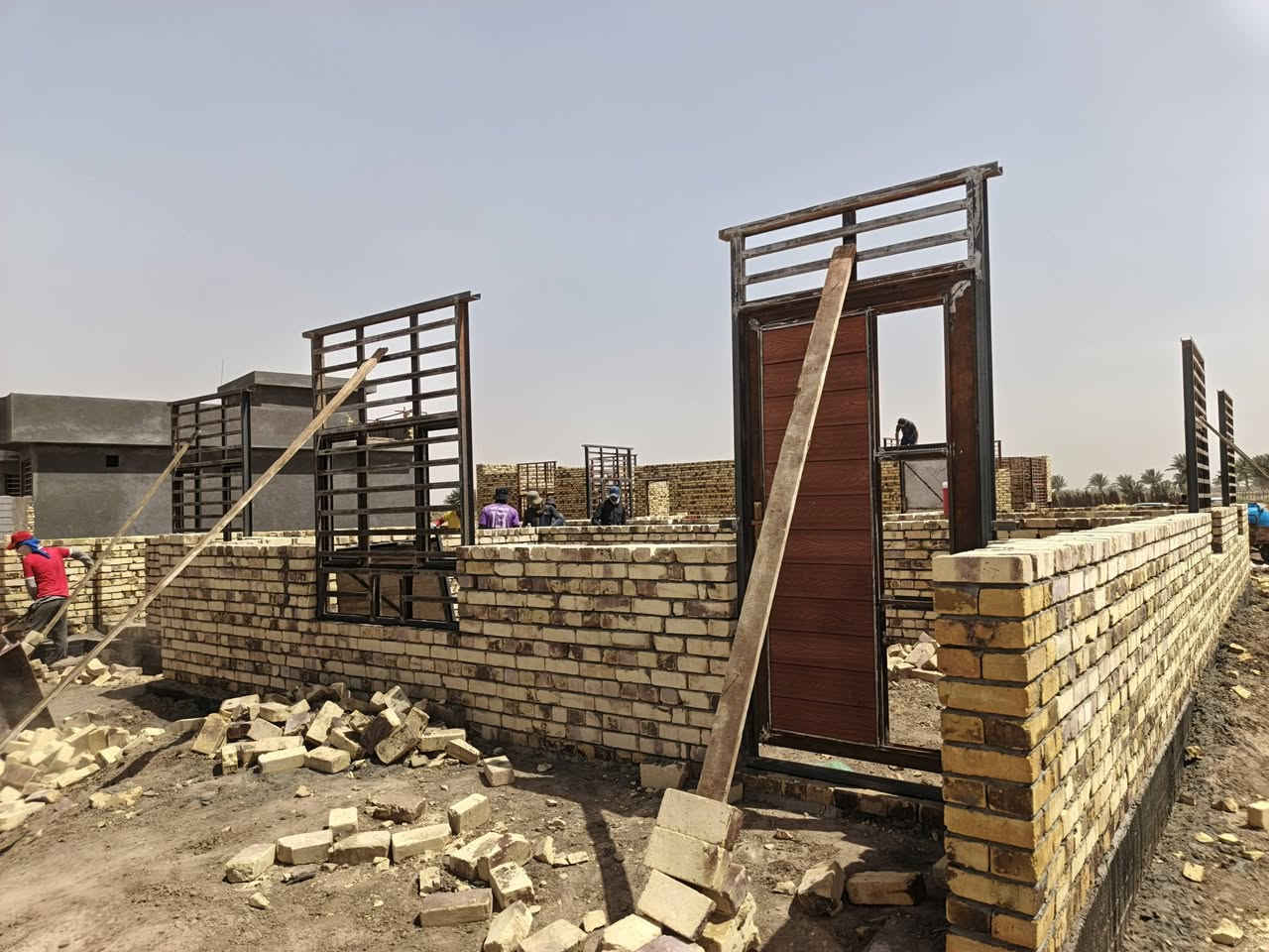 خلفه بناء متفرق حاليآ
شغل درجه اولى وزن مضبوط
استلام مهندس وأنسب الاسعار 
‏‪***********‬‏ واتساب
