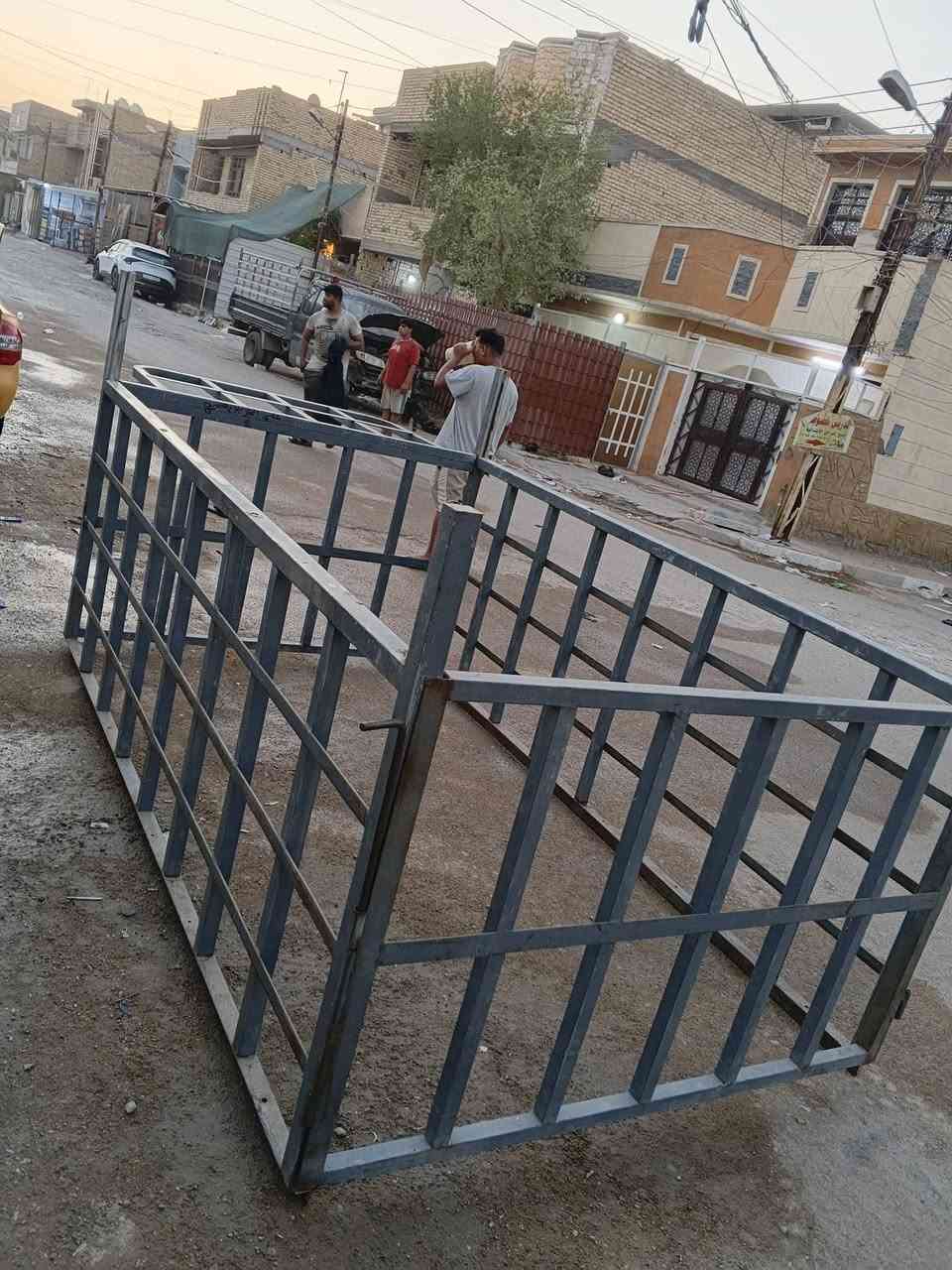 السلام عليكم
محجر كيا بنكو محجر نضيف كلش السعر ( 250 )
العنوان _ بغداد الشعب _ حي المهندسين 
‏‪***********‬‏
