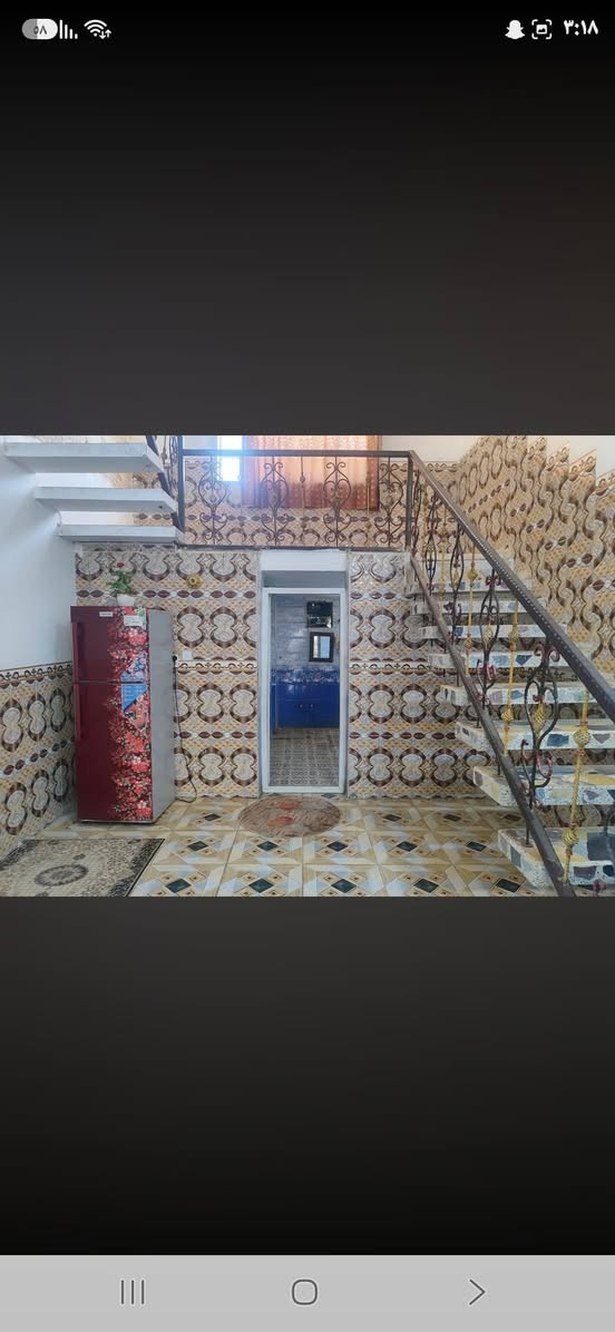 بيت طابو زراعي سند ٢٥
المساحه ٥٤٠ متر
المدحتية/حي بابل الزراعي
يتكون من ٣ غرف 
٤× ٦ متر اثنان والثالثه ٤×٦ متر 
مع سويت حمام 
الصاله ٤×١٨ متر
مطبخ ٤ ×٦ متر
الاستقبال ٤×١١ متر 
صحيات داخليه وخارجيه كبيره
البناء طابوك درجه اولا 
البناء عكاده والطارمه صب كونكريت 
السعر ٨٥ مليون وبيه مجال للتفاوض 
للاستفسار والاتصال على الرقم التالي ***********او مراجعه مكتب دلاليه سيد عيد للعقارات شارع ٦٠ مقابيل اسواق ابو العبد شارع علي قماره

