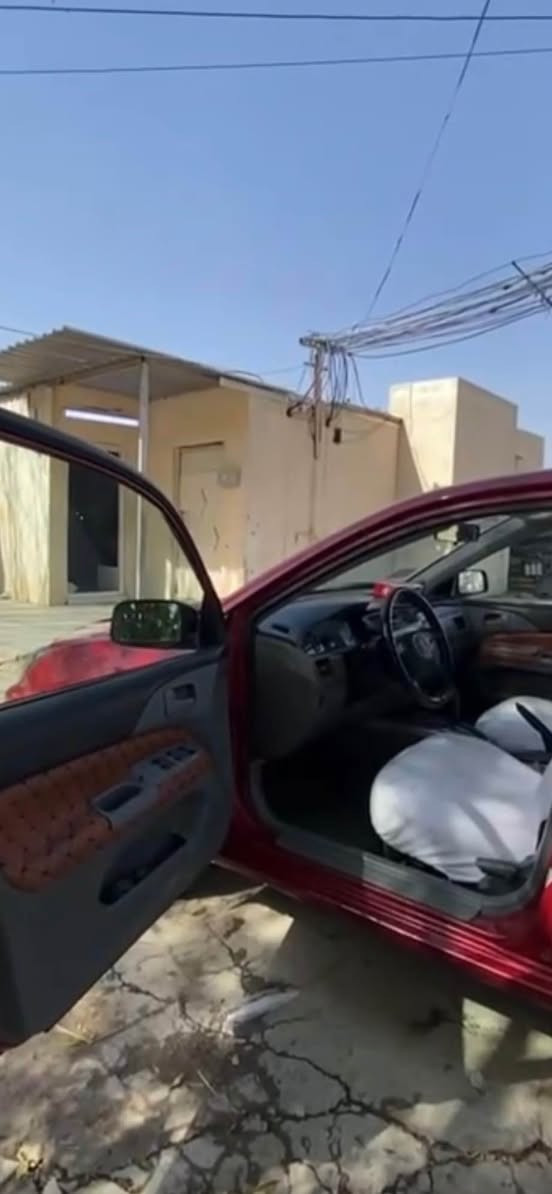 لەنسەر ٢٠٠٤ ئەمریکی سەیارەکە زۆر پاکە و گیر و مەکینە و براوە و تەبرید بە شەرت هەمو شتی نوئیە یەک جاملخی لئدران و سبوخ عامە بۆ جوانی سعری ٥٢ وەرەقە و ٢ وەرەقەش خرامەی لەسەرە *********** Singapore
