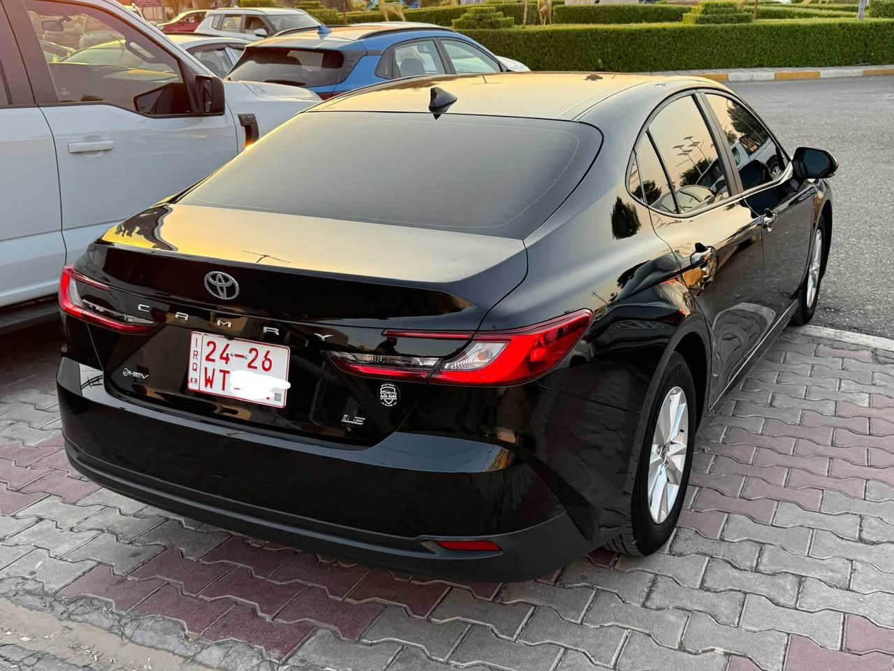 السلام وعليكم نوع السياره  تويوتا كامري 📦
مواصفات  LE 
36mil ماشيه📦
هايبرد HEV ✅
بصمه شاشه 
رادار امامي + جانبي
شاحنه وايرليس
ربع بونيد صبغ فقط 
بدوين ايرباك بدون دواخل
يترقم شمالي فقط 
السعر 225$ وبي مجال
للاستفسار ***********📞
العنوان ديالى خانقين / معرض خانقين للسيارات✅

