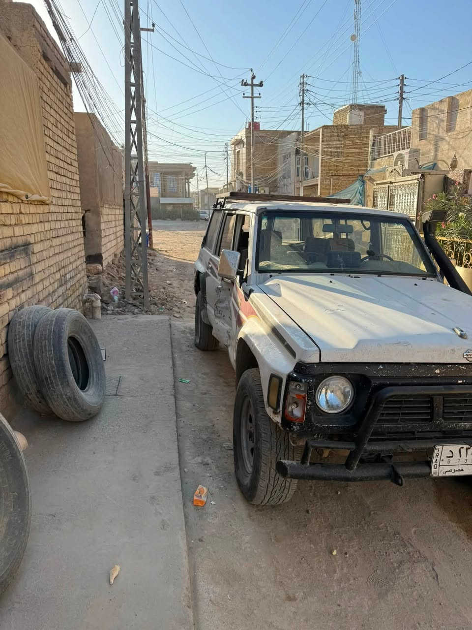 سلام عليكم نيسان مربع للبيع سياره بيه حادث تنباع على حطته مكانه ميسان العماره طخم تاير بجيس حداديه شرط من الطول لطول مضموت غاز ام ل١٠٠لتر بيه فصله وره كامله سياره كلشي بيه شغال من الطول لطول ما عده التبريد مكينه وكير نص عمر لي يريده يتصل ***********
