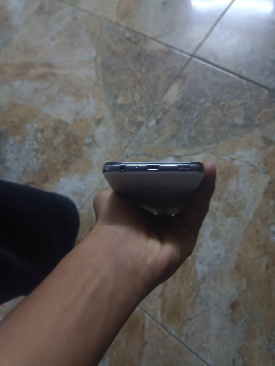 سلام عليكم تلفون سامسونج a52جهاز يخبل مبدل شاشه وكال ام الفريم بصم اصبع بشاشه شغاله كله شغال لايعلك ولا يحمه صوت كاميرا فول وضوح شاصيه زلغ ما بي ذاكره256عشوائيه8سلاسه فول تلفون مال بيت الله شاهد لسعر175وبيه مجال مكاني بغداد شعله ***********

نص مكتوب في الصور:
- رائع! لقد تم تحديث تقرير العناية الخاص بك. تعرف على ما فعلته خدمة العناية بالجهاز للحفاظ على هاتفك بحالة جيدة. البطارية ٣ س ٥٩ د متبقي يتوفر ٧% مكان التخزين ٢٣٠,٤ ج.ب متوفرة ٢٥,٦ ج.ب | ٢٥٦ ج.ب الذاكرة ٣,٩ ج.ب متوفرة ٣,٤ ج.ب | ٨ ج.ب حماية التطبيق غير مفعل الأداء التحسين التلقائي عناية إضافية