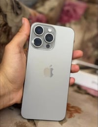 ايفون 15 برو ماكس • تيتانيوم • ٢٥٦
