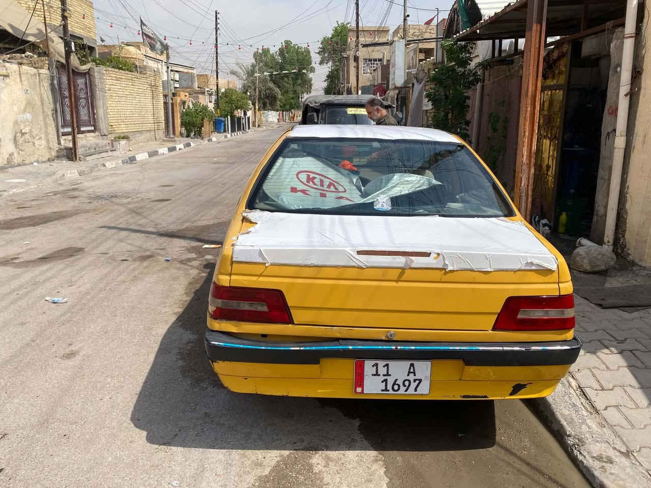 يا الله السلام عليكم ورحمه الله وبركاته بيجو لميس موديل 14
السياره بيه طخات ضربته صندوك و معمره السياره 

بس بيه ضربه باب الصدر وجاملغه و البقيه شخوط بسيطه 

نواقص السياره صدر امامي تعبان الخلفي 70بل 100 

المرايه مال السائق مكسوره كير ومحرك خير من الله تبريد ثلج فريز وفان جدد اصليات 

السياره مال شغل رقم بغداد مميز 11A1697بسمي السياره كبل احولك مكاني بغداد الحسينية مال الراشدية 

سعره 22 بيه مجال بسيط حك جيتك 

*********** اتصال و واتساب 

***********واتساب واني خادم
