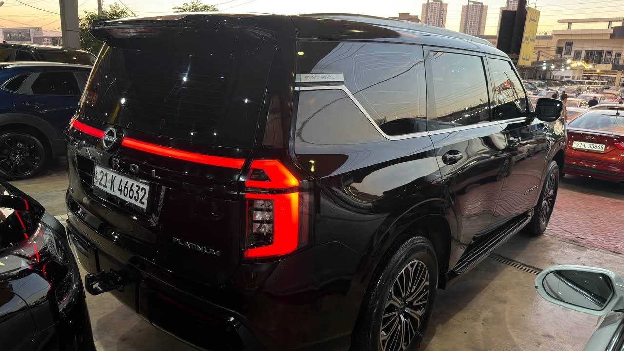 🔷 Nissan Patrol platinum  2026 للبيع 🔷
نيـسان باترول platinum 
‎📍شركة السور
✨ فئة platinuim فول مواصفات 1/1
✨ داخل احمر
 راقي وجگات مميزة
✨ نفس وكالة وعلى حلاوتها
📏 الممشى:10 ألف كم حقيقي – شرط
🔒 السيارة مكفولة كفالة عامة من دعامة لدعامة
بدون صبغ، بدون شخط
محرك وگير شرط، برغي مامفتوح
بدون صوت، بدون تبخير، جاهزة 100%
————————————————————————-
‏‎🌟 المواصفات
• بانوراما
• جگات كهربائية تصعد وتنزل
 • بصمة وتشغيل عن بعد
• رادارات أمامي وخلفي وجانبي
• 3 شاشات خلفية + DVD
• 5 كاميرات + كاميرا 360
• كشنات جلد داخل احمر
• تدفئة وتبريد + ميموري
• كشنات كهربائية
• ثلاجة (سلاجة)
• صندوق كهربائي
• شاشة كبيرة
• حساسات أمامية وخلفية
• مرايات شفط وكهربائية
• وغيرها هواية مواصفات
—————————————————————————
💰💰💰سعرر:::788$$$$ ورقة و بيها مجال قليل
🌇🌇مکان:::داخل سليمانية معرض شڤان
☎️☎️رقم موبايل::***********–*********** السليمانية, العراق

نص مكتوب في الصور:
- 2026
- السور
- ***********