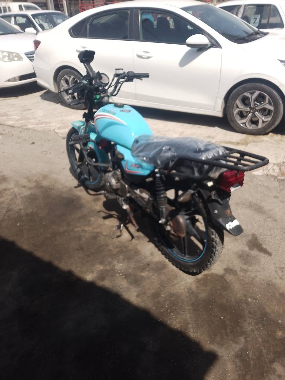 شاينك للبيع مديل23مكفوله مكان مسيب سعر 650وبيها مجال ***********
