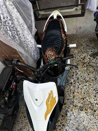 ماكس عدله مال لعب دراجه مكينه ممفتوحه جان بيها بس لاستيك ولف وسويته لا...