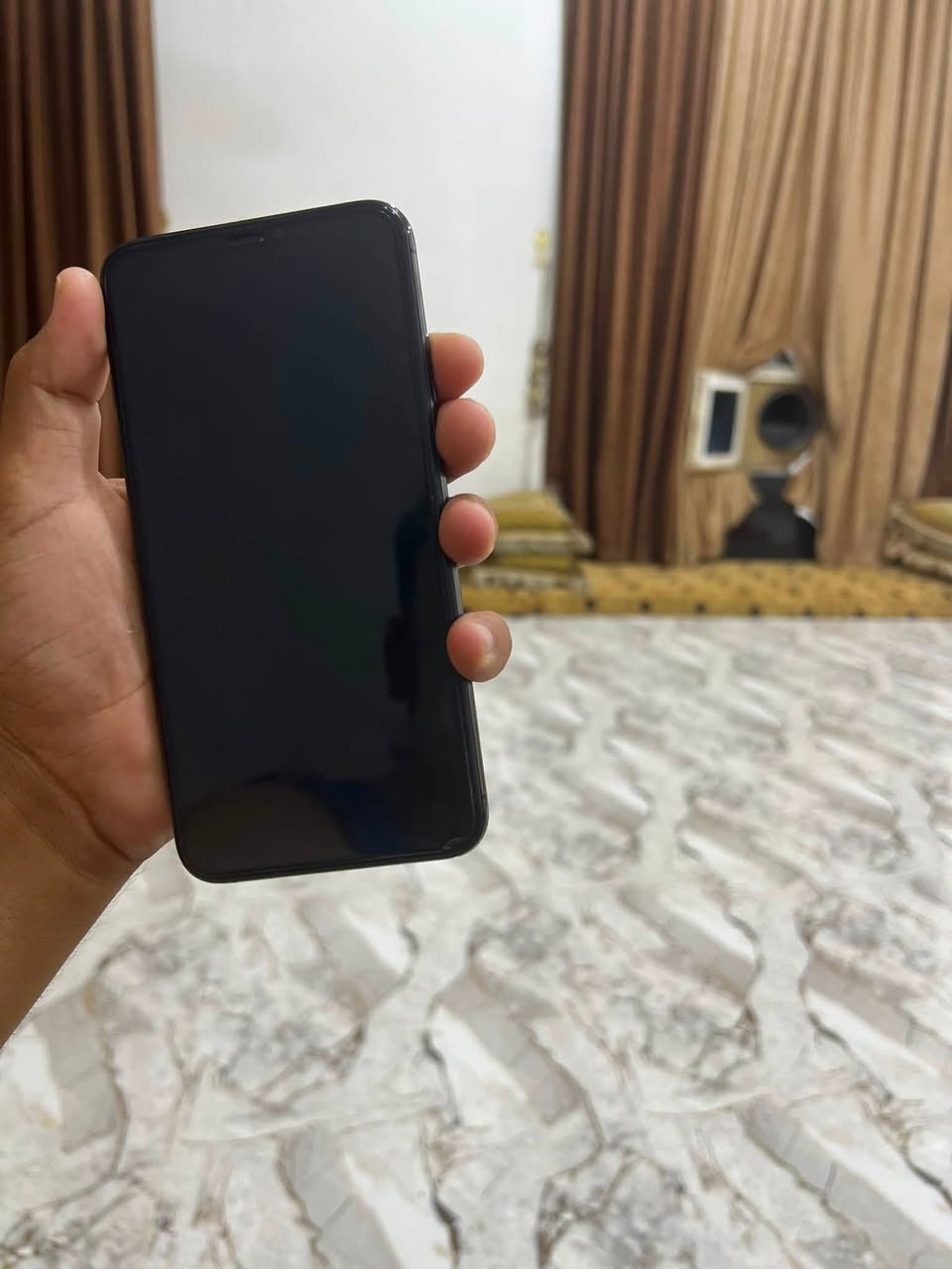 اكس ماكس للبيع
نضافه ١٠٠/١٠٠ 
بطاريه ٩٨ مبدله 
ذاكره ٢٥٦ 
فيس ايدي شغال
مكفول من كلشي 
٢٠٠ وبي مجال 
***********
