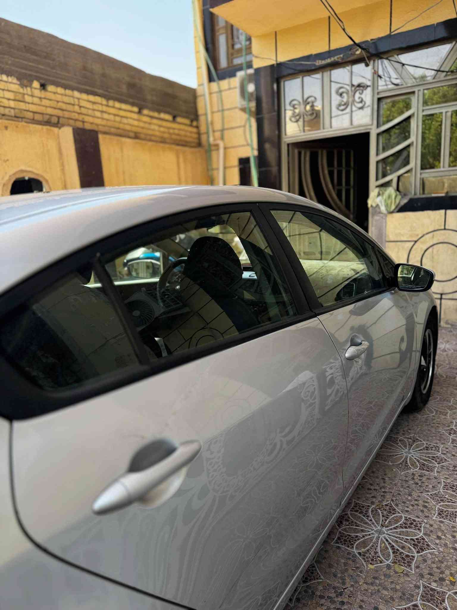 السلام عليكم
للبيع سياره فورتي موديل 18 محرك 2000 وارد امريكي 

الضرد قطعتين جاملغ وبنيد وقليل بارد نفس ما واضح 

ب السونار  
السعر 110 وبيها مجال

المكان بابل مسيب

***********
