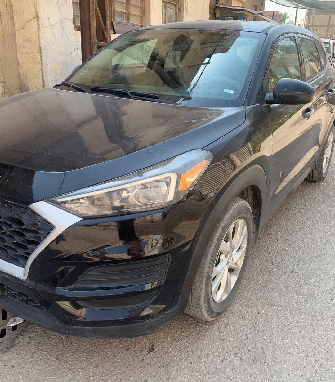 توسان
مديل 2019
رقم بغداد ب اسمي 
وارد امريكي - بيهة بابين الصدر ولخلفهة
سياره جديده حلوه
مواصفات شاشه كبيره هاندبريك دكمه وباقي مواصفات معروفه
مكان سياره بابل 
للاستفسار:*********** 
ترهم مراوس حسب القناعه

