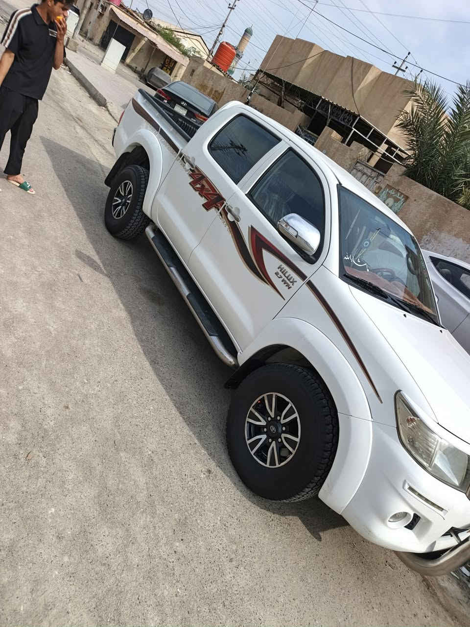 هايلوكس فور ويل • ٢٠١٤ • رقم اربيل