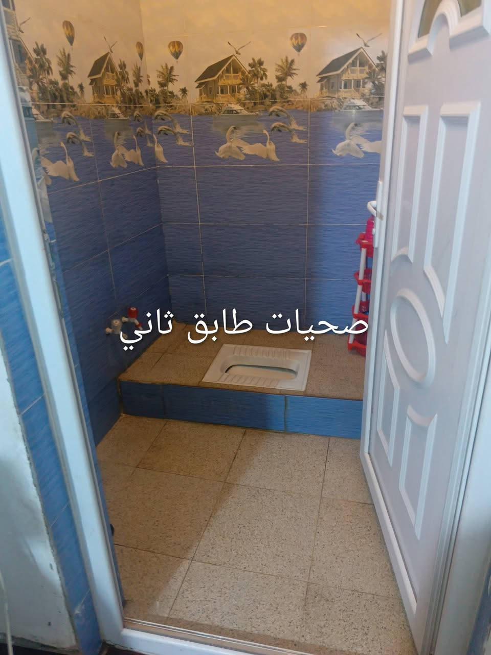 السلام عليكم بيت 100متر واجهة 7ونزال13 
البيت كامل وحلو طابقين الطابق الثاني بس السقف سندوج 4غرف نوم العنوان الدورة ابو دشير قرب البانزين خانه مال ابودشير وخط النفط  *********** 
السعر 65وبي مجال قليل

نص مكتوب في الصور:
- طارمه طابق ثاني
- غرفه نوم طابق ثاني
- غرفه النوم طابق ثاني
- صحيات طابق ثاني
- صاله طابق ثاني