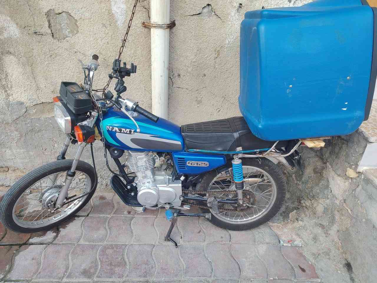 دراجه ايراني شلامجه موديل ٢٤ بس يرادله كهربائيات دراجه ما مفتوحه رقم أربيل تحويل و المكاتبه نفس اليوم السعر 1600 مليون وستمية قفل قفل قفل الي يدخل ويكلي طيحلي لا يتعب روحه الدراجه رقم أربيل مكاني الجمهوريه رقمي هاذا ***********
