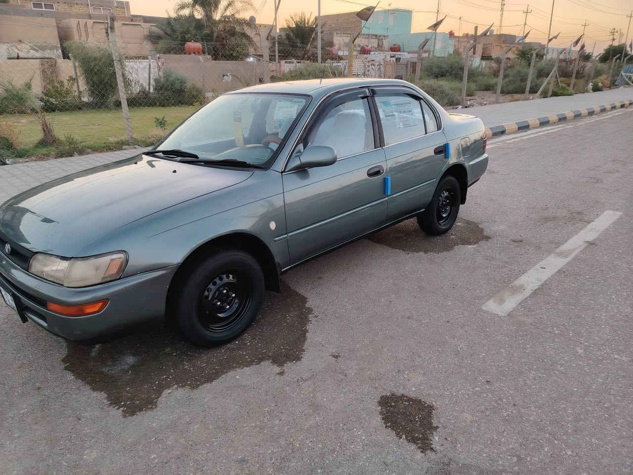 كورلا موديل ٩٣ تخم تاير حداديه جديده تبريد ثلج سنويه ل٢٧ تحويل مباشر رقم انكليزي سياره مال جناي نظيفه مكفوله من الضربه  مصبوغه جماليه العنوان واسط السعر ٥٠ وبيه مجال للتواصل ***********
