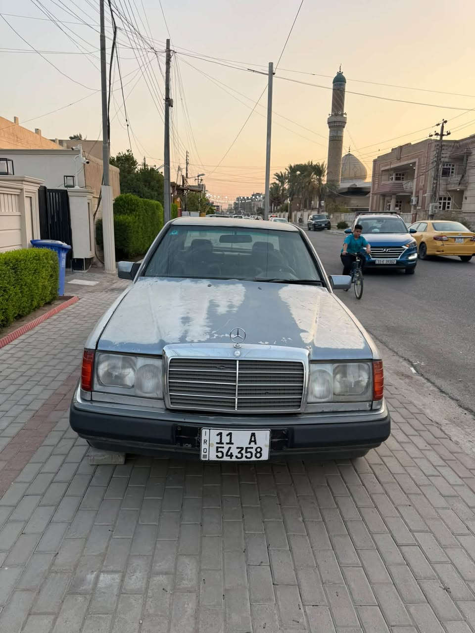 السلام عليكم للبيع مارسيدس دب موديل 1988 كاربريتر
للتواصل ***********
