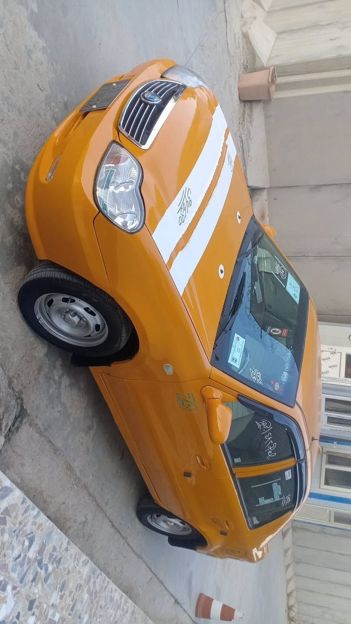 سيكي ٢٠١٣ كصه حديثه دشبول ليزي داخل أسود باسمي اني الشرعي شرط الوكاله والتحويل رقم بغداد  نكليزي طخم امامي وخلفي جديد طخم تاير جديد السياره بدون ضرر صبغ حزام جماليه مكينه وكير شرط شاشه وسستم سماعات جديد السعر ٤٠ وبيها مجال للطيبين مكاني حي الحدباء
***********
*********** واتساب
