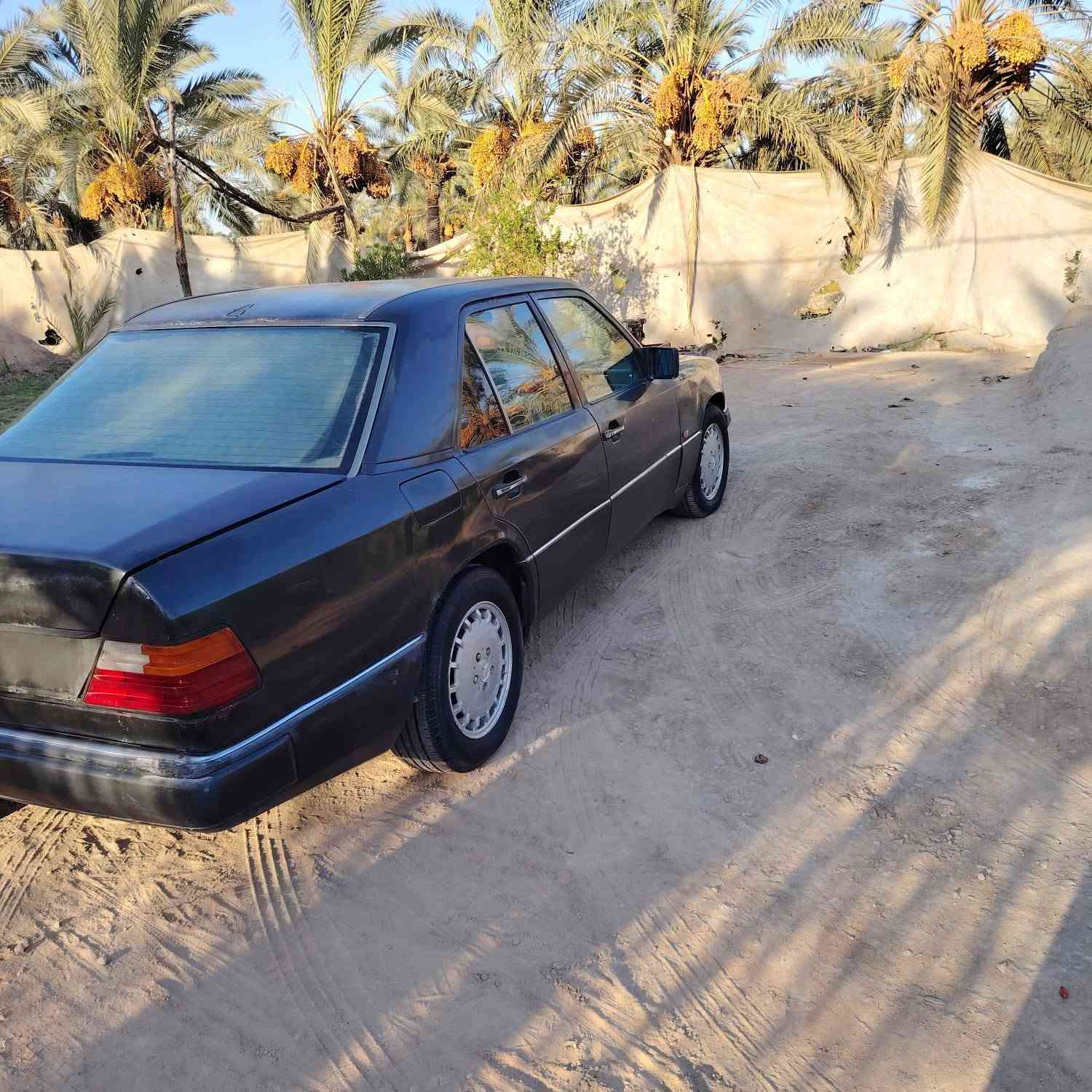 السلام عليكم مارسدس دب موديل 92 مكينه 3000 VVT بيها صوت براص تبريد شغال كير  حداديه كفاله بيع او مراوس  السعر 33 وبيها مجال سياره بلاديه مامصبوغه فقط جراد للستفسار ***********
