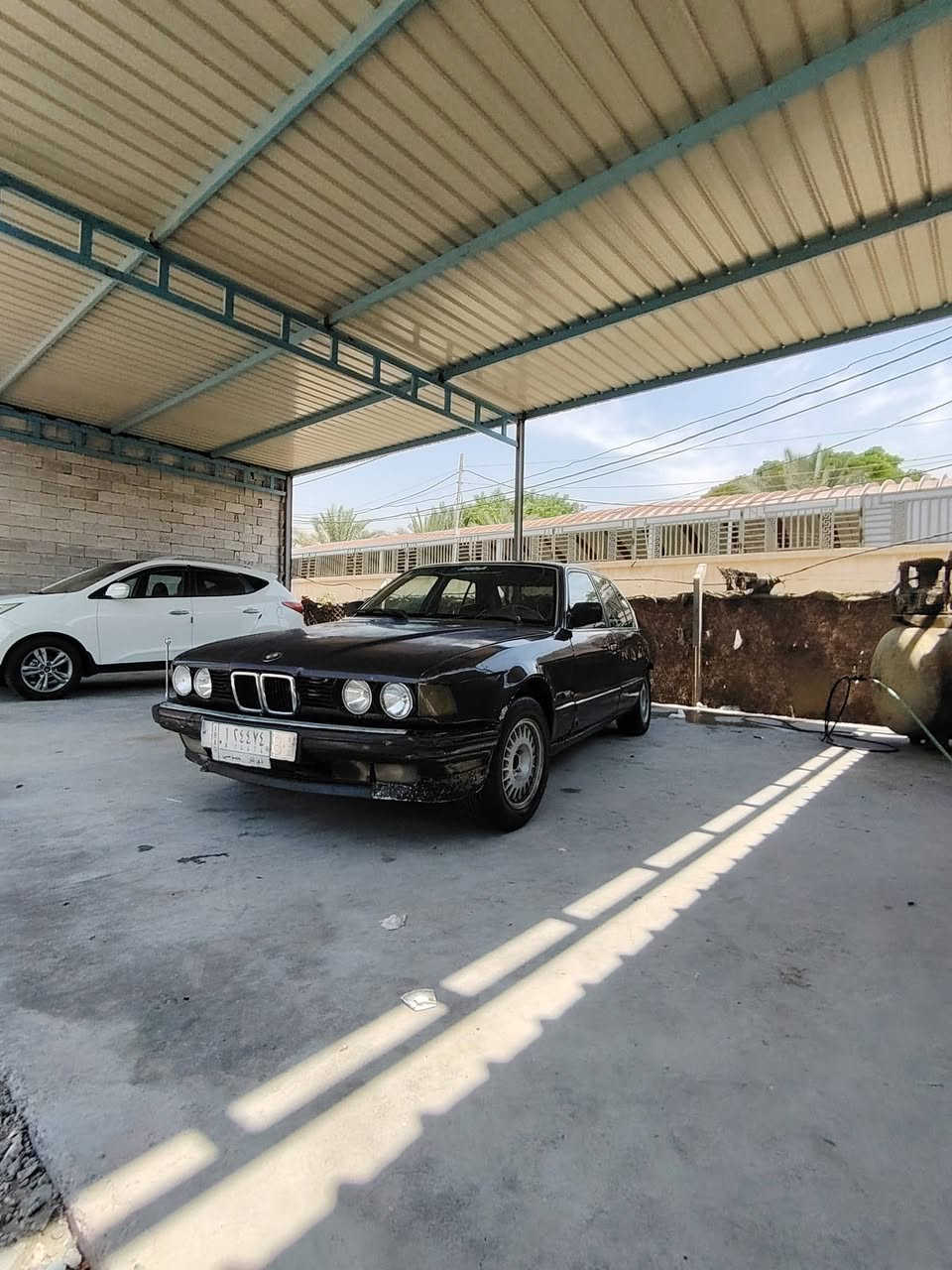 BMW E34 1990 للبيع بالديوانية.
مكينة [6 مفتوح ] كير [ عادي  له اسم بس نسيته]
سنوية [لل30. نكليزي ] 
السعر: [ 30 وشتفصل احنه نلبس ] ورقة مجال
السيارة بيها شغل بسيط جام وصبغ
للجادين فقط: [رقمك ***********] وذا اكو مراوس. بس من هسه اكلك اني كشر ولا ربع عدي
