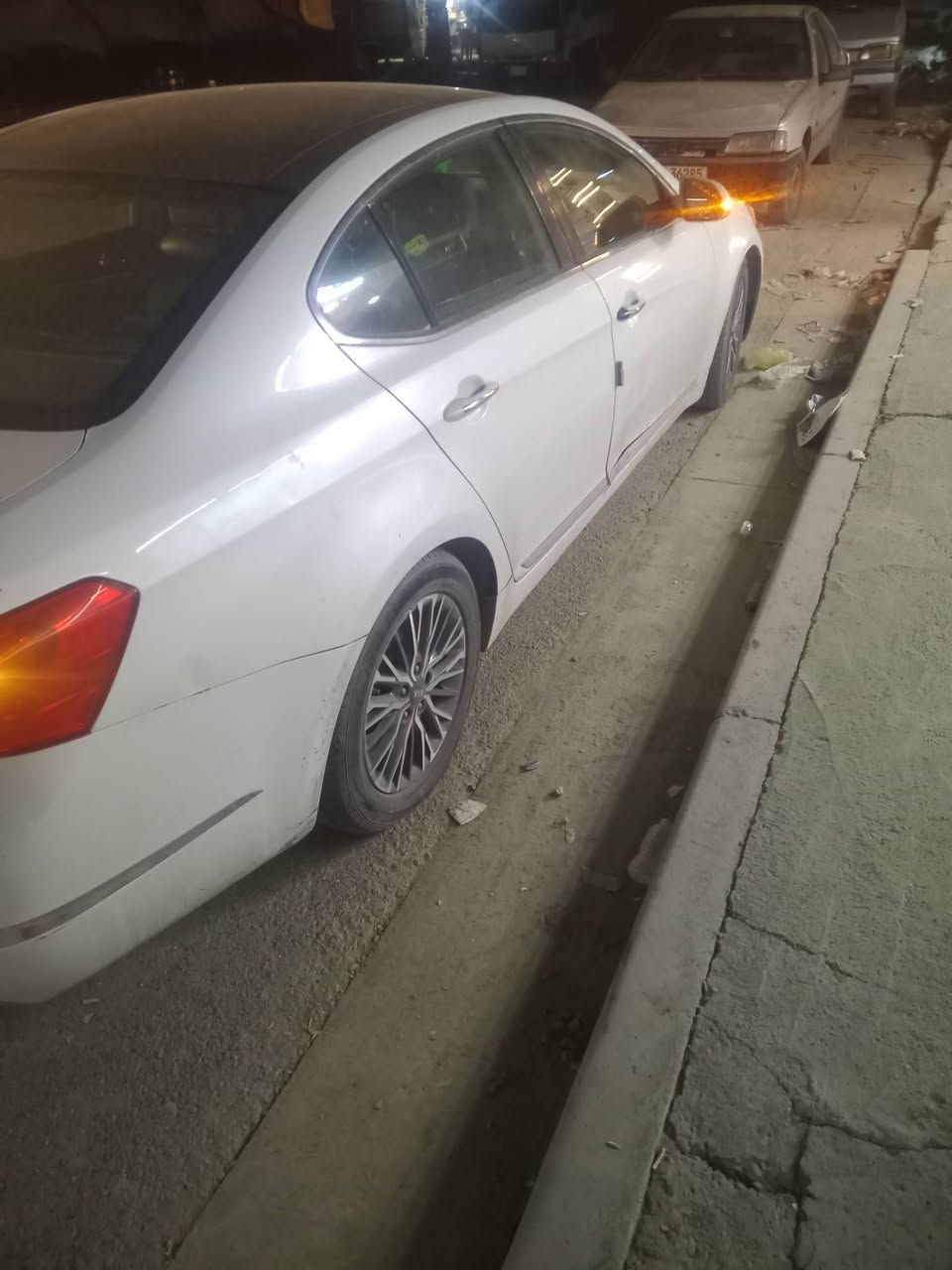 كادينزا ٢٠١١ • خليجي • فول مواصفات