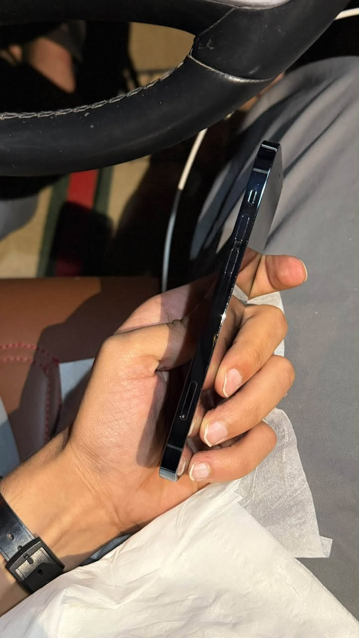 ايفون ١٢ برو • ١٢٨ غ.ب. • بطارية ٨١٪