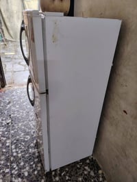 ثلاجة • نظيفة ٩٠٪ • بغداد حي أور