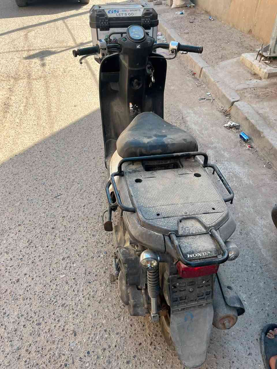 السلام عليكم دراجه بيكه للبيع جديده على ترابهه مكاني بغداد مدينه الصدر الرقم ***********
