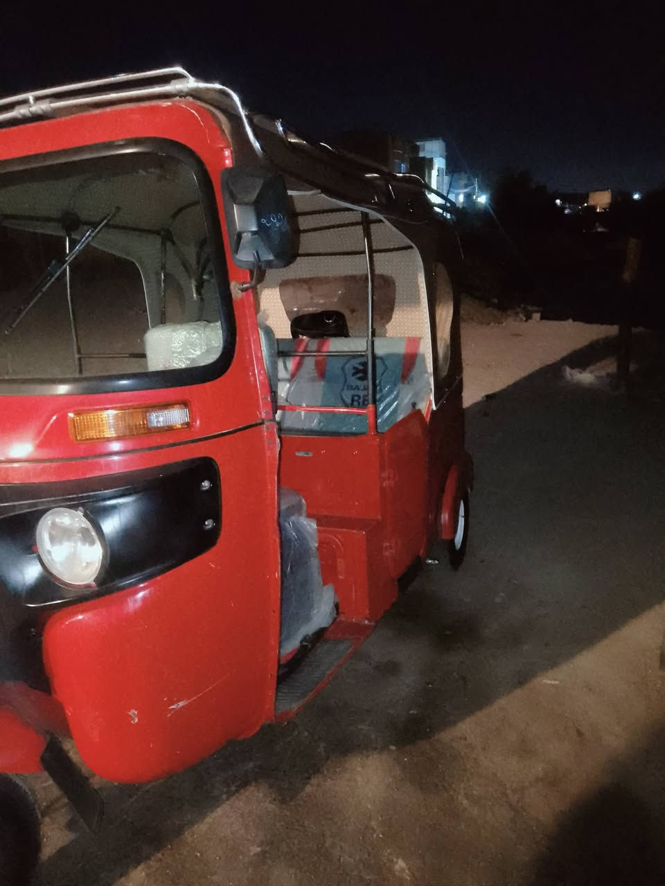 سلام*********** عليكم ورحمه وبركاته تكتك 22 رقم وسنويه جاهز من كل شي تحويل مباشر وبيها ضربه ومعمره مكينه لا تقيص لا تبخير السعر 7 ملايين العنوان بصره مركز مدينة وهاذ رقمي
