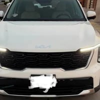 سورنتو ٢٠٢٥ • ٦ سلندر • ماشيه ١٠٠٠٠